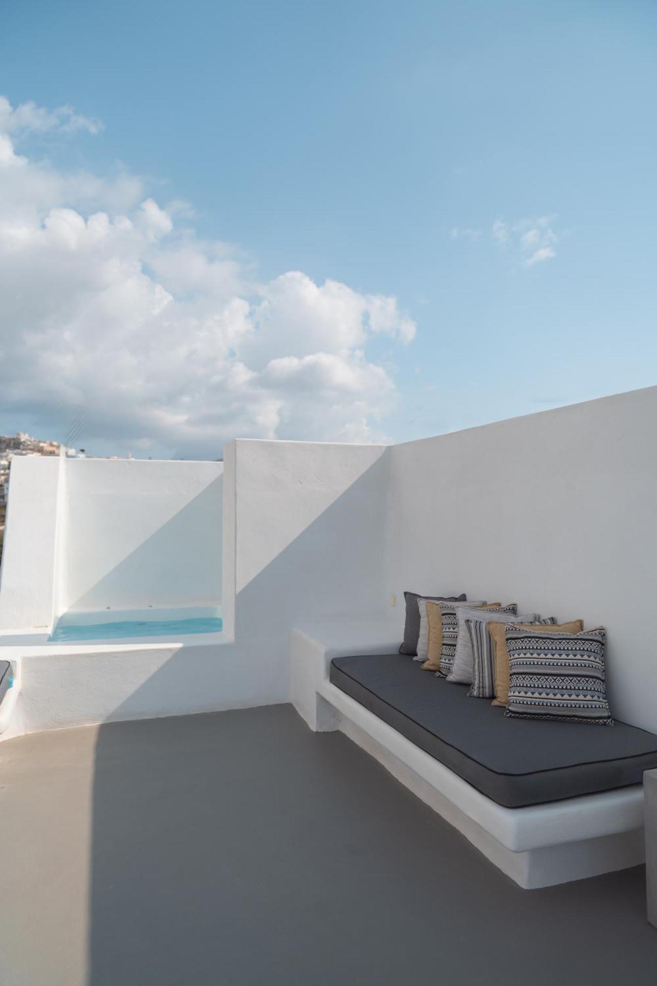 White & Co Santorini Βίλα Πύργος Εξωτερικό φωτογραφία